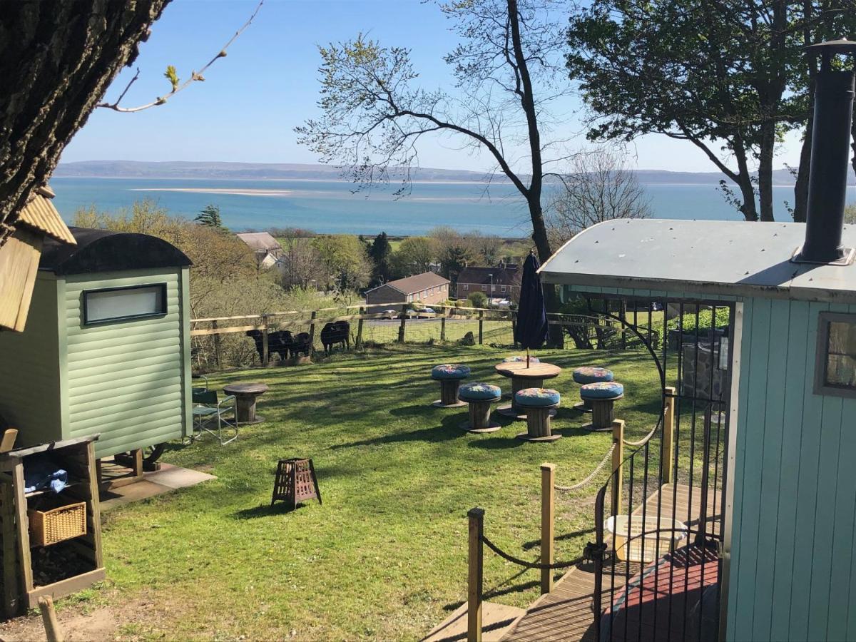 Bronllys Farm Coastal Self-Catering Διαμέρισμα Λανέλι Εξωτερικό φωτογραφία