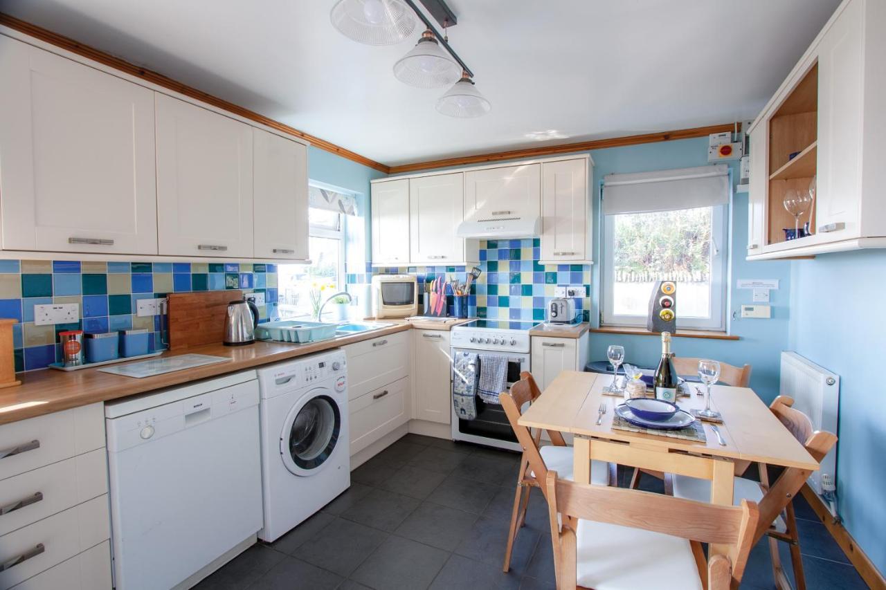 Bronllys Farm Coastal Self-Catering Διαμέρισμα Λανέλι Εξωτερικό φωτογραφία